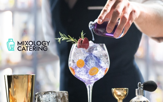 Mixology Catering, a platform that allows you to book an event and adapt it to your own expectations.